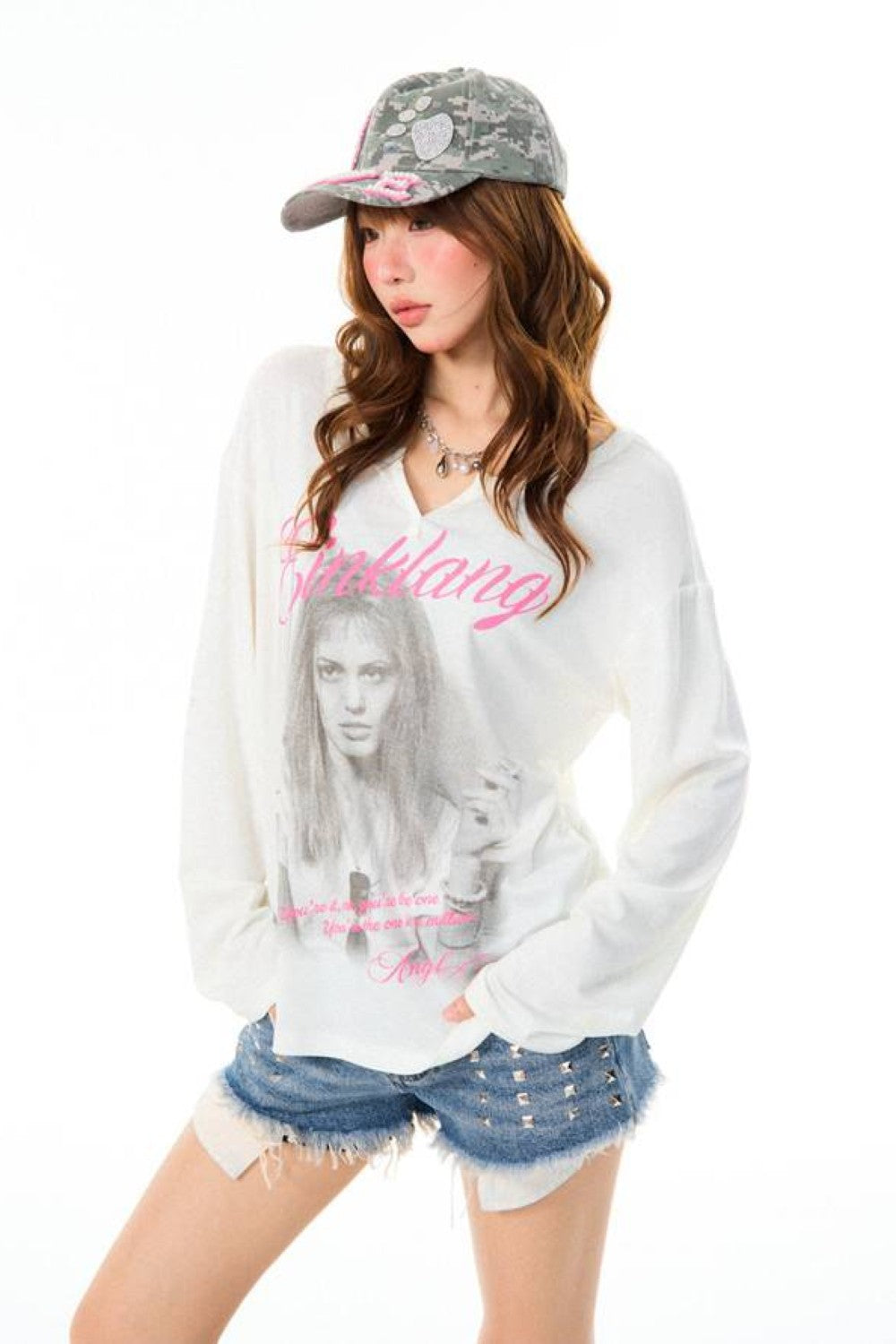 Sunday Muse Graphic Top